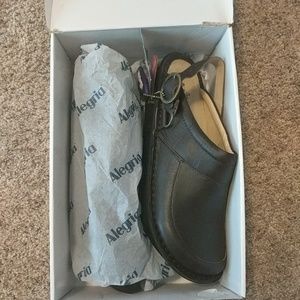 Brand New  Alegria shoes
